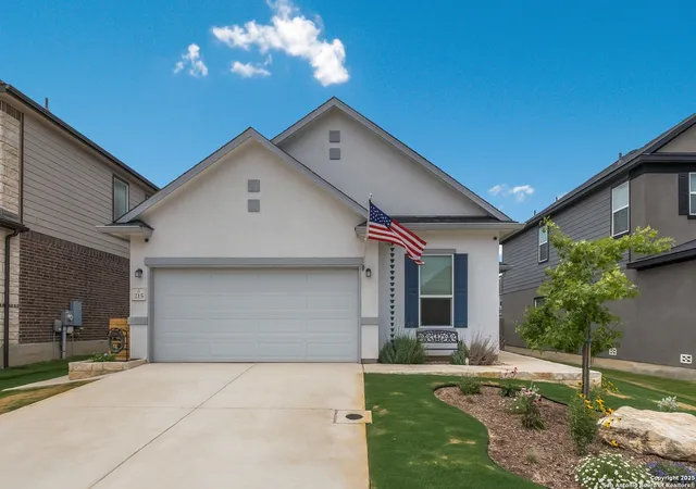Photo 1 of Sale Pending at 215 W Granite Shores, Boerne, TX 78006 | MLS# 1911072 | Listing updated on 2025-11-10