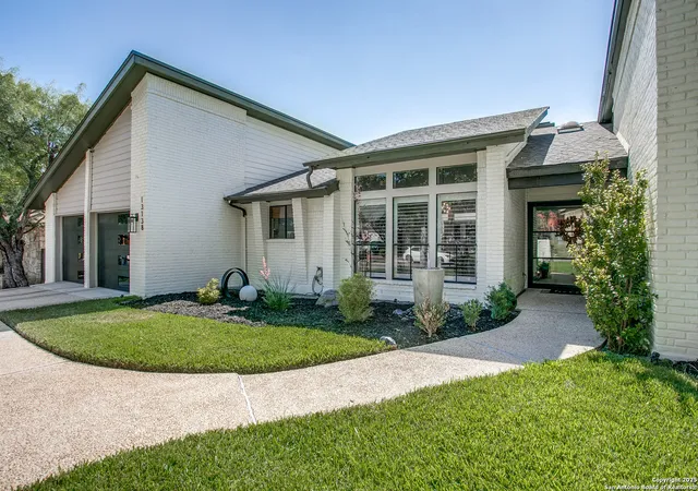 Photo 3 of Sale Pending at 13138 Queens Forest, San Antonio, TX 78230 | MLS# 1911089 | Listing updated on 2025-10-13
