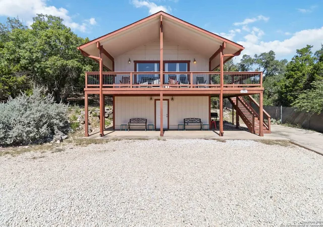 Photo 3 of Sale Pending at 1291 Springwater, Canyon Lake, TX 78133 | MLS# 1911151 | Listing updated on 2026-04-30