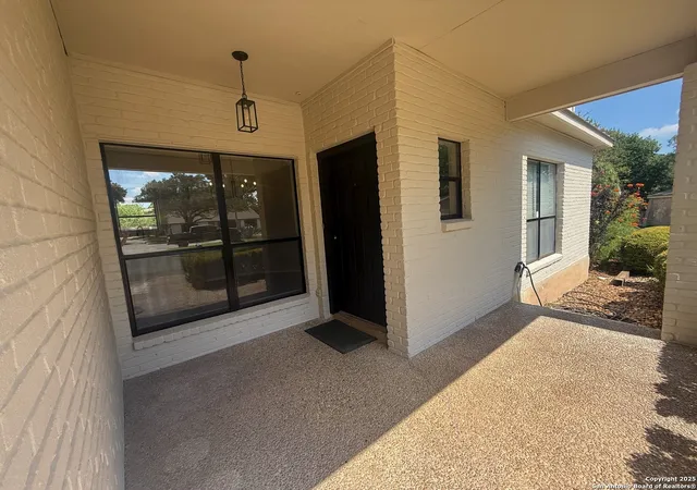 Photo 3 of Sale Pending at 11919 Caraway Cove, San Antonio, TX 78213 | MLS# 1911191 | Listing updated on 2025-10-08
