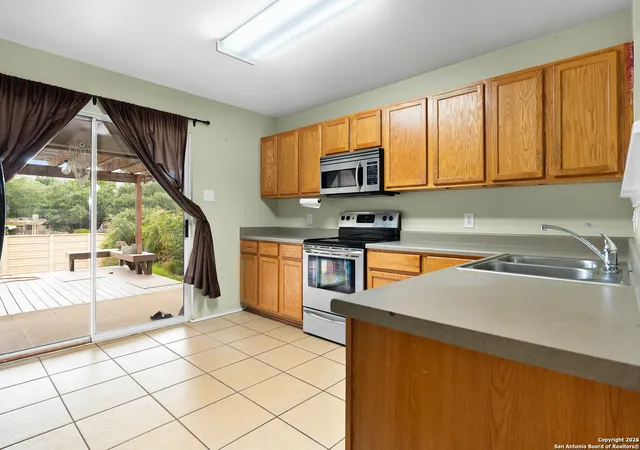 Photo 4 of Single family home for sale at 25035 Long Branch Run, San Antonio, TX 78261 | MLS# 1911254 | Listing updated on 2026-01-12
