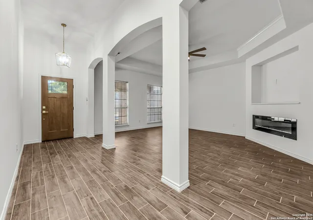 Photo 3 of Single family home for sale at 111 Westwood, San Antonio, TX 78218 | MLS# 1911274 | Listing updated on 2026-06-22