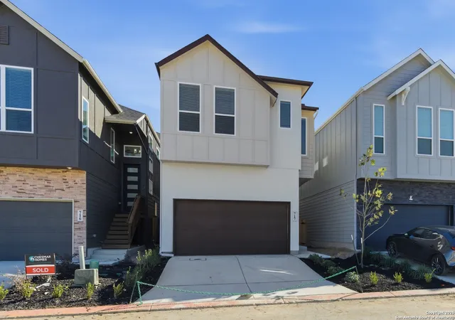 Photo 2 of Sale Pending at 6464 Babcock Unit 717, San Antonio, TX 78249 | MLS# 1911283 | Listing updated on 2026-03-30