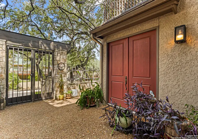 Photo 2 of Condo for sale at 8000 Donore Pl #7, San Antonio, TX 78229 | MLS# 1911306 | Listing updated on 2026-03-12