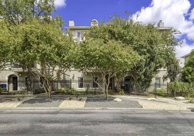 45th image of 215 E Mulberry #1, San Antonio, TX 78212 | MLS# 1911328