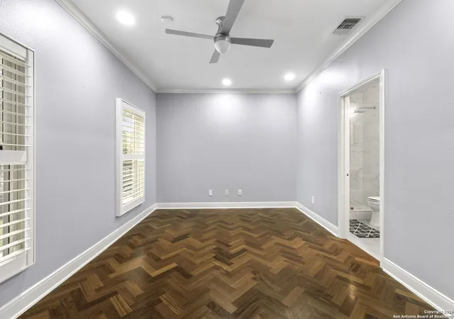 5th image of 215 E Mulberry, San Antonio, TX 78212