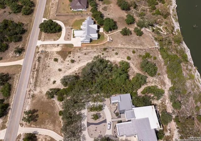 Photo 3 of Sale Pending at 2034 San Jose, Canyon Lake, TX 78133 | MLS# 1911331 | Listing updated on 2026-02-11