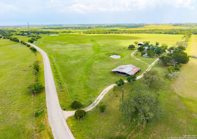 12th image of 735 Old Zorn, San Marcos, TX 78666 | MLS# 1911401