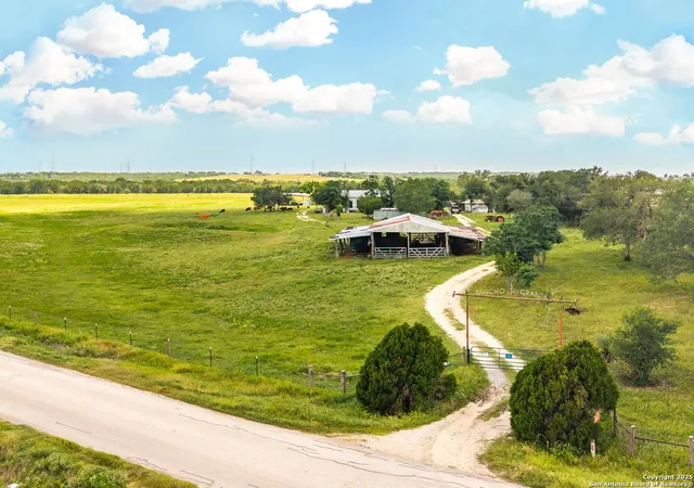 2nd image of 735 Old Zorn, San Marcos, TX 78666 | MLS# 1911401