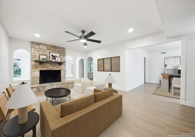 Photo 3 of Sale Pending at 206 Trafalgar, San Antonio, TX 78216 | MLS# 1911423 | Listing updated on 2025-12-23