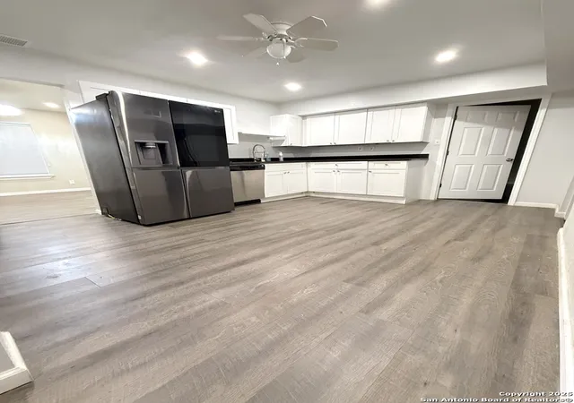 Photo 3 of Single family home for sale at 659 W Olmos, San Antonio, TX 78212 | MLS# 1911432 | Listing updated on 2025-10-10