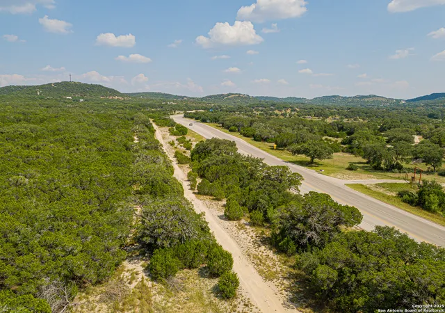 13th image of 14618 S State Hwy 16, Pipe Creek, TX 78063 | MLS# 1911474