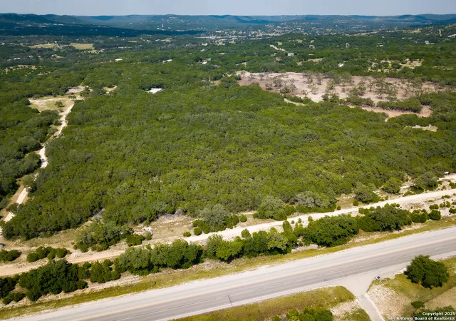5th image of 14618 S State Hwy 16, Pipe Creek, TX 78063 | MLS# 1911474