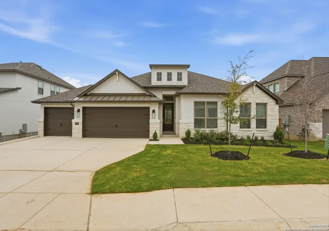 Photo 3 of Sale Pending at 1420 Specie Crk, San Antonio, TX 78260 | MLS# 1911523 | Listing updated on 2026-02-23