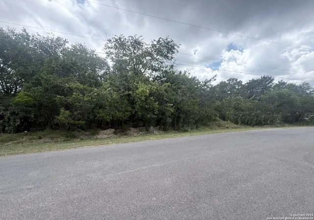 3rd image of 26006 Oak Nest, San Antonio, TX 78255 | MLS# 1911545