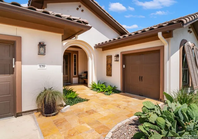 Photo 1 of Single family home for sale at 121 Wild Honeysuckle Way, San Marcos, TX 78666 | MLS# 1911549 | Listing updated on 2025-11-26