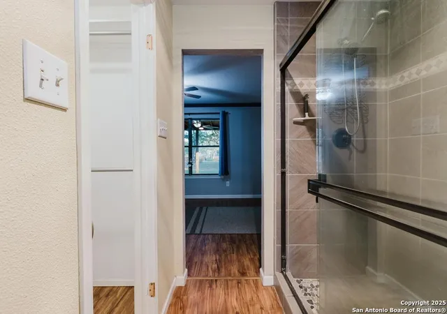 Photo 3 of Single family home for sale at 122 Montesito, Floresville, TX 78114 | MLS# 1911557 | Listing updated on 2026-02-25