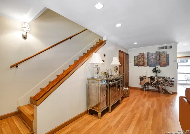 4th image of 8715 Starcrest, San Antonio, TX 78217