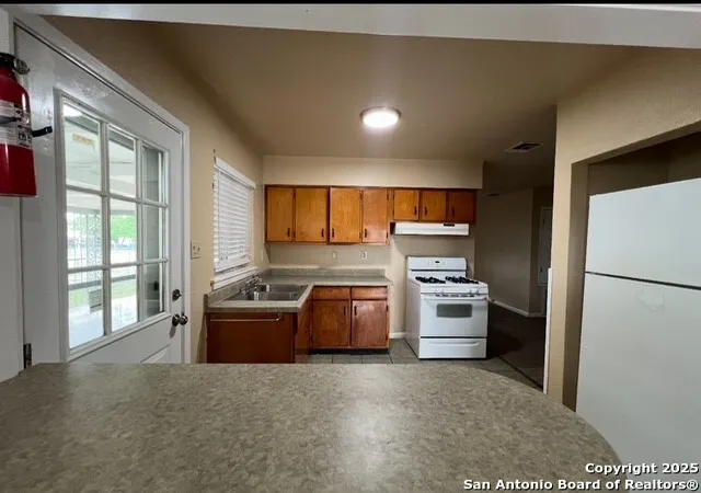 Photo 3 of Sale Pending at 111 Zerrcliff, San Antonio, TX 78220 | MLS# 1911629 | Listing updated on 2025-09-30