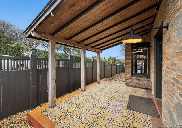 Photo 3 of House for sale at 162 Davis Court, San Antonio, TX 78209 | MLS# 1911639 | Listing updated on 2025-11-20