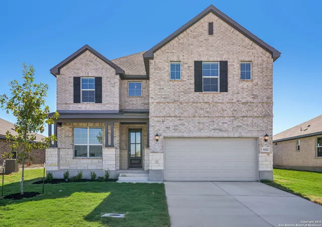 Photo 1 of Sale Pending at 9322 Quail Crst Dr, Schertz, TX 78154 | MLS# 1911662 | Listing updated on 2025-12-23