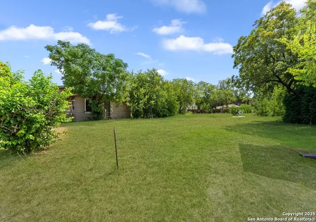 Photo 3 of Land for sale at 1816 Hays St, San Antonio, TX 78202 | MLS# 1911684 | Listing updated on 2026-03-09