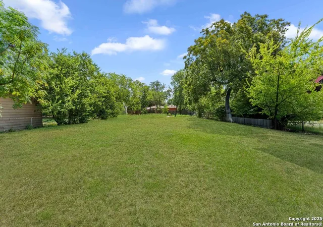 Photo 3 of Land for sale at 1816 Hays St, San Antonio, TX 78202 | MLS# 1911684 | Listing updated on 2026-03-09