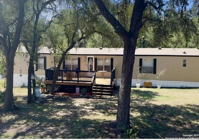 Photo 1 of Manufactured home for sale at 270 Buckhorn, Canyon Lake, TX 78133 | MLS# 1911737 | Listing updated on 2026-01-22