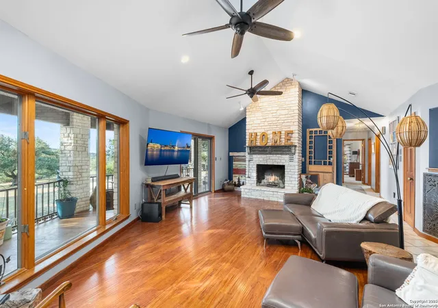Photo 3 of Single family home for sale at 10038 Creekwood Pass, Spring Branch, TX 78070 | MLS# 1911761 | Listing updated on 2025-10-27