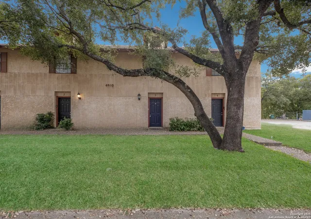 2nd image of 4910 Ty Terrace, San Antonio, TX 78229 | MLS# 1911777
