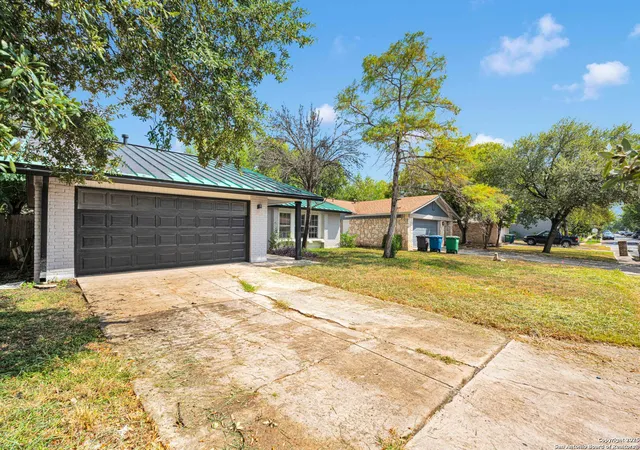 2nd image of 1138 Klondike, San Antonio, TX 78245 | MLS# 1911808