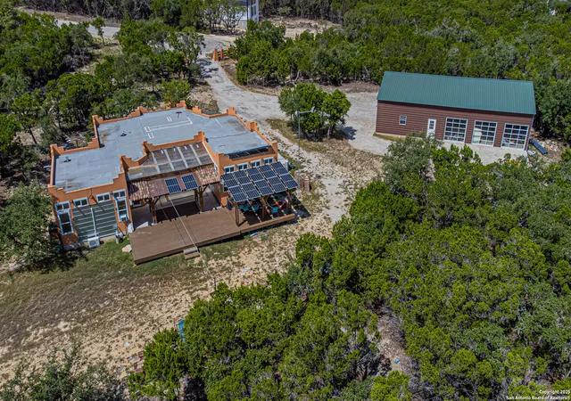 4th image of 182 Country Point, Lakehills, TX 78063 | MLS# 1911822