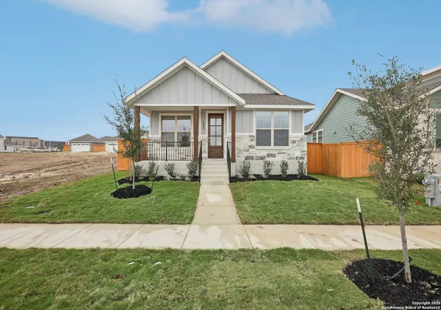 Photo 1 of Single family home for sale at 633 Salamander St, San Marcos, TX 78666 | MLS# 1911841 | Listing updated on 2026-02-27