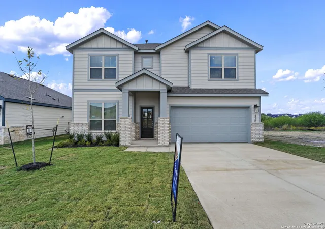 Photo 1 of Single family home for sale at 420 Salamander St, San Marcos, TX 78666 | MLS# 1911860 | Listing updated on 2026-01-23