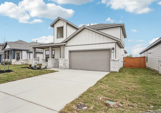 Photo 3 of Single family home for sale at 506 Salamander St, San Marcos, TX 78666 | MLS# 1911872 | Listing updated on 2026-01-23