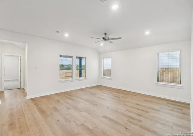 Photo 4 of Single family home for sale at 510 Salamander St, San Marcos, TX 78666 | MLS# 1911876 | Listing updated on 2026-01-23