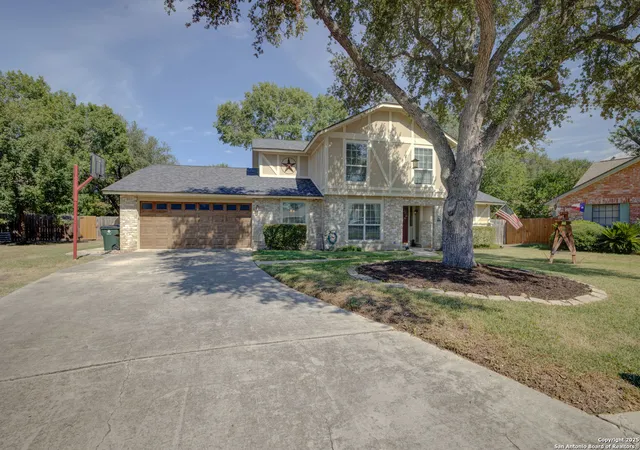 43rd image of 310 Stoneham Circle, Seguin, TX 78155 | MLS# 1911916