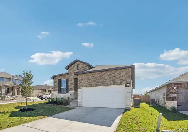 Photo 3 of Sale Pending at 10290 King Robert, San Antonio, TX 78239 | MLS# 1911936 | Listing updated on 2025-11-25