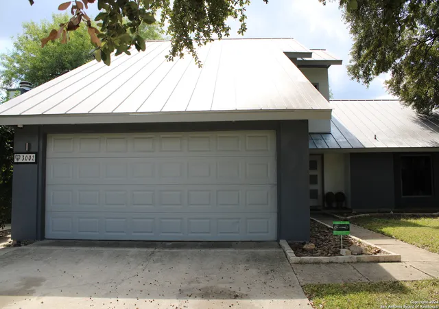 Photo 1 of Single family home for sale at 3002 Shingle Oak Dr, San Antonio, TX 78247 | MLS# 1911961 | Listing updated on 2025-10-12