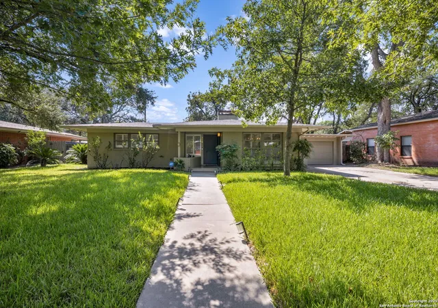 2nd image of 318 Northridge, San Antonio, TX 78209 | MLS# 1911966