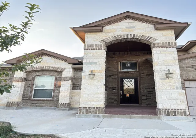 Photo 3 of Single family home for sale at 2607 Seal Pointe, Converse, TX 78109 | MLS# 1912025 | Listing updated on 2026-03-26