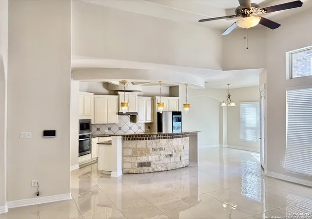 Photo 4 of Single family home for sale at 2607 Seal Pointe, Converse, TX 78109 | MLS# 1912025 | Listing updated on 2026-03-26