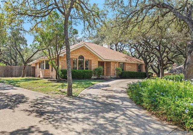2nd image of 20117 Hoya Lane, San Antonio, TX 78266 | MLS# 1912032