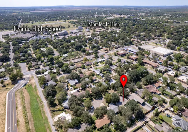 2nd image of 622 Dorothy Jo, Uvalde, TX 78801 | MLS# 1912037