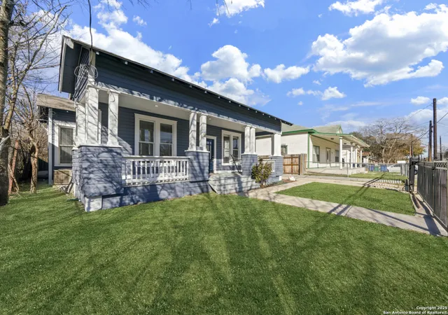 Photo 2 of Single family home for sale at 913 Burleson, San Antonio, TX 78202 | MLS# 1912041 | Listing updated on 2025-10-05