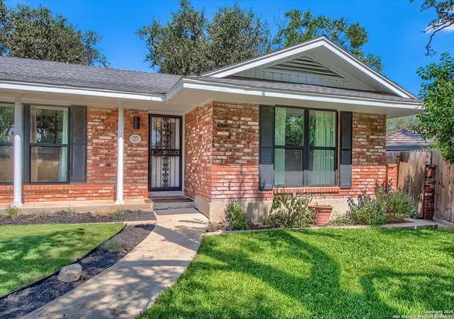Photo 2 of Sale Pending at 5307 Ben Hur, San Antonio, TX 78229 | MLS# 1912062 | Listing updated on 2025-10-12