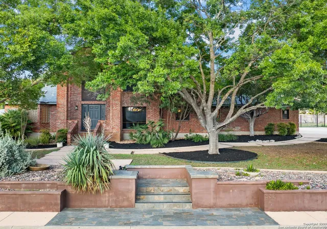 Photo 1 of Sale Pending at 332 Towne Vue, San Antonio, TX 78213 | MLS# 1912084 | Listing updated on 2026-02-10