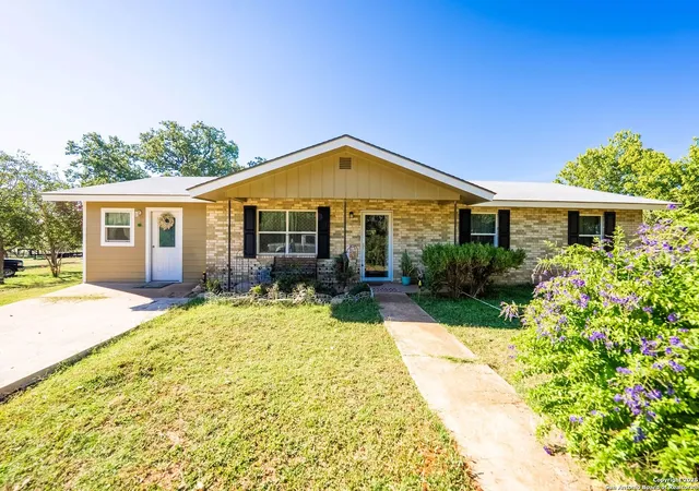 1st image of 461 Shortys Ln, Fredericksburg, TX 78624 | MLS# 1912086