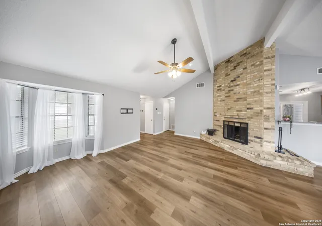 Photo 4 of Single family home for sale at 6522 Forest, San Antonio, TX 78250 | MLS# 1912119 | Listing updated on 2025-11-15