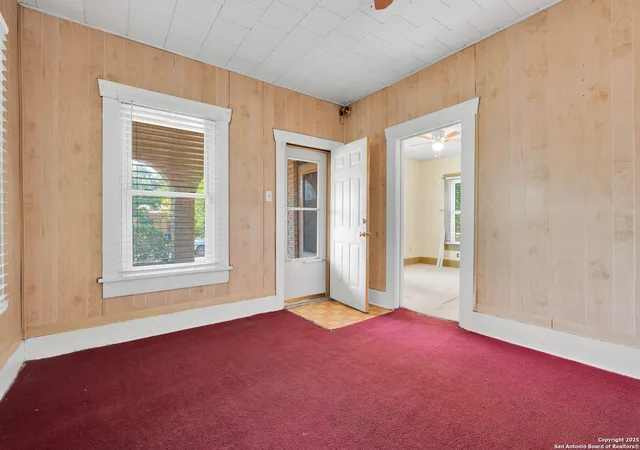 Photo 2 of Single family home for sale at 425 Essex, San Antonio, TX 78210 | MLS# 1912160 | Listing updated on 2026-04-01